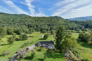 1056 Franks Creek Rd, Robbinsville, NC 28771 - Photo 10