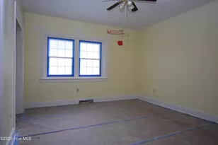 224 McCrae St, Grifton, NC 28530 - Photo 10