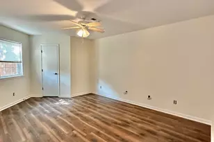 200 Rollins Dr, Greenville, NC 27834 - Photo 12