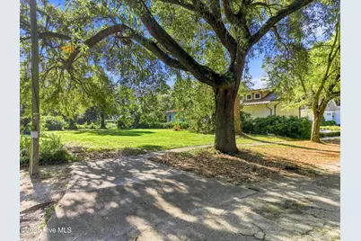 1721 Country Club Road, Wilmington, NC 28403 - Photo 8