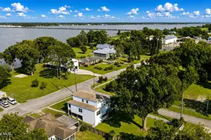 1601 River Dr, New Bern, NC 28560 - Photo 10