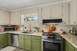 1017 S Claiborne St, Goldsboro, NC 27530 - Photo 16