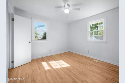 1011 Daniel Place, Jacksonville, NC 28540 - Photo 18