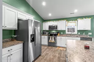905 Futrell St, Loris, SC 29569 - Photo 12