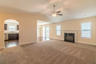 221 Wood House Dr, Jacksonville, NC 28546 - Photo 2