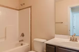 221 Wood House Dr, Jacksonville, NC 28546 - Photo 8