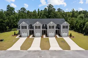 247 Verrazzano Ln, Jacksonville, NC 28546 - Photo 2
