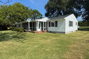133 Ferryview Ln, Knotts Island, NC 27950 - Photo 36