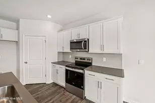 224 Rashford Wy, Raeford, NC 28376 - Photo 8