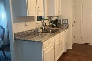 804 Hummingbird N, Swansboro, NC 28584 - Photo 8