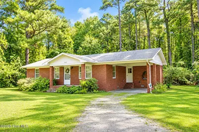 2462 Highway 70 E, Beaufort, NC 28516 - Photo 1