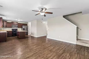 119 Prospect Dr, Richlands, NC 28574 - Photo 8