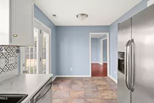 89 Pollard Dr, Jacksonville, NC 28540 - Photo 14
