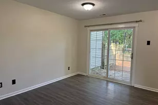 432 Myrtlewood Cir, Jacksonville, NC 28546 - Photo 6
