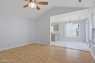 110 Belvedere Dr, Holly Ridge, NC 28445 - Photo 8
