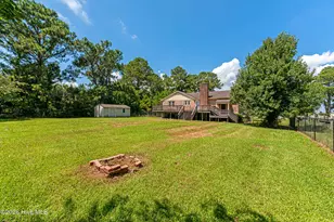 109 Pleasant Dr, Beaufort, NC 28516 - Photo 38