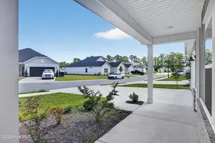 669 Blackthorne Cir NW, Calabash, NC 28467 - Photo 4
