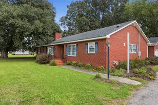2877 Tyndall Williams Dr, Deep Run, NC 28525 - Photo 6