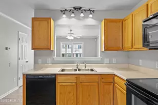 27 E Doris Ave, Jacksonville, NC 28540 - Photo 16