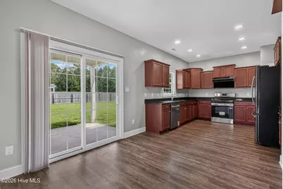 305 Crossroads Store Drive, Jacksonville, NC 28546 - Photo 26