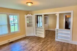 207 E Swanzy St, Elizabethtown, NC 28337 - Photo 4