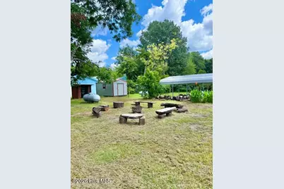 207 E Swanzy Street, Elizabethtown, NC 28337 - Photo 16