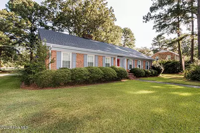 218 Forest Hills Road NW, Wilson, NC 27896 - Photo 2
