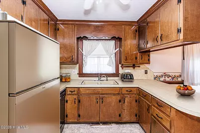 218 Forest Hills Road NW, Wilson, NC 27896 - Photo 12