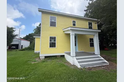502 E Burgess Street, Elizabeth City, NC 27909 - Photo 2