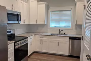 3240 Gordon Dr, Greenville, NC 27834 - Photo 6