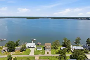 203 Riverside Dr, Sneads Ferry, NC 28460 - Photo 8