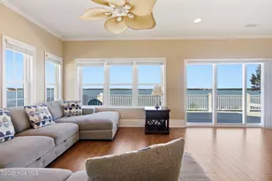 203 Riverside Dr, Sneads Ferry, NC 28460 - Photo 2