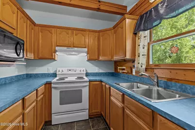 126 George Jones Road, Newport, NC 28570 - Photo 2