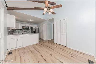 102 Lionel Avenue, Jacksonville, NC 28540 - Photo 12