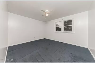 102 Lionel Avenue, Jacksonville, NC 28540 - Photo 34