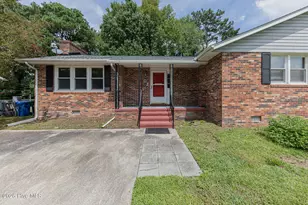 102 Lionel Ave, Jacksonville, NC 28540 - Photo 4