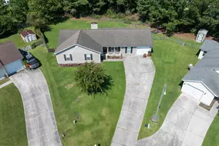 405 Chaps Ct, Jacksonville, NC 28546 - Photo 42