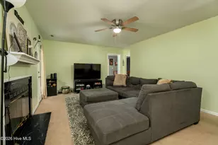 405 Chaps Ct, Jacksonville, NC 28546 - Photo 10