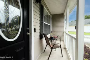 405 Chaps Ct, Jacksonville, NC 28546 - Photo 8