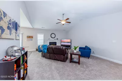 2807 Bettye Gresham Lane, New Bern, NC 28562 - Photo 6