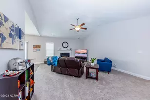 2807 Bettye Gresham Ln, New Bern, NC 28562 - Photo 6