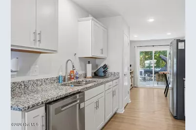 710 Discovery Cove, Newport, NC 28570 - Photo 6