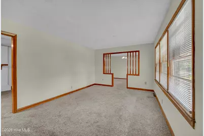 318 Englewood Drive, Wilmington, NC 28409 - Photo 10