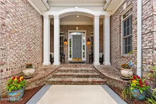 568 Wicklow Square SW, Ocean Isle Beach, NC 28469 - Photo 4