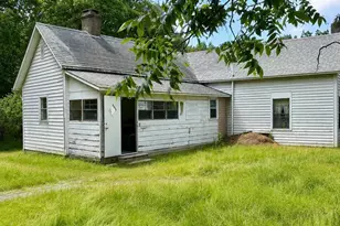 305 Pinehurst Ave, Carthage, NC 28327 - Photo 1