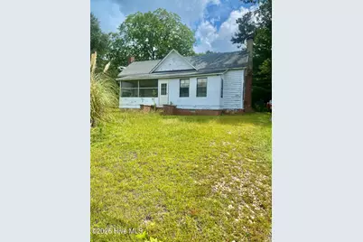 305 Pinehurst Avenue, Carthage, NC 28327 - Photo 4