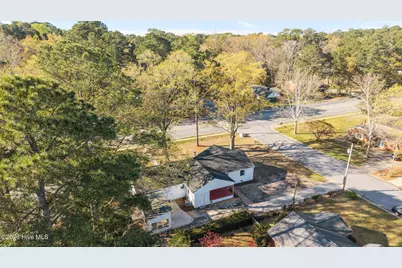 1401 Greenville Boulevard SE, Greenville, NC 27858 - Photo 40