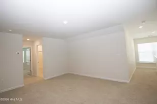 512 Ragapple Ln, Aberdeen, NC 28315 - Photo 52