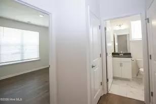 512 Ragapple Ln, Aberdeen, NC 28315 - Photo 6
