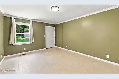 110 Campbell Street, Aberdeen, NC 28315 - Photo 24